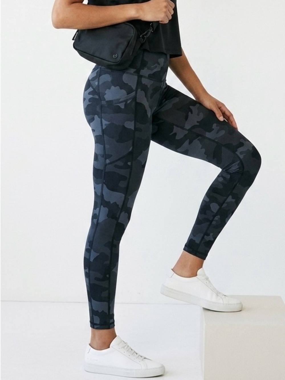 AS Revival Altar'd State Black Camo High Waisted Pocket Leggings M